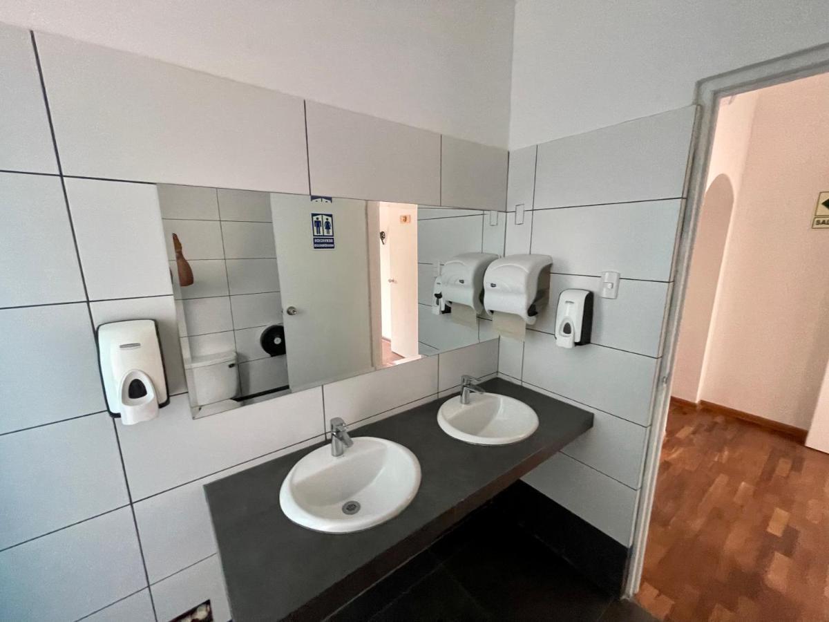 לימה Casaroma Hostels מראה חיצוני תמונה